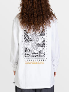 VADERETRO FEATURED ARTIST LONG SLEEVE TEE - WHITE