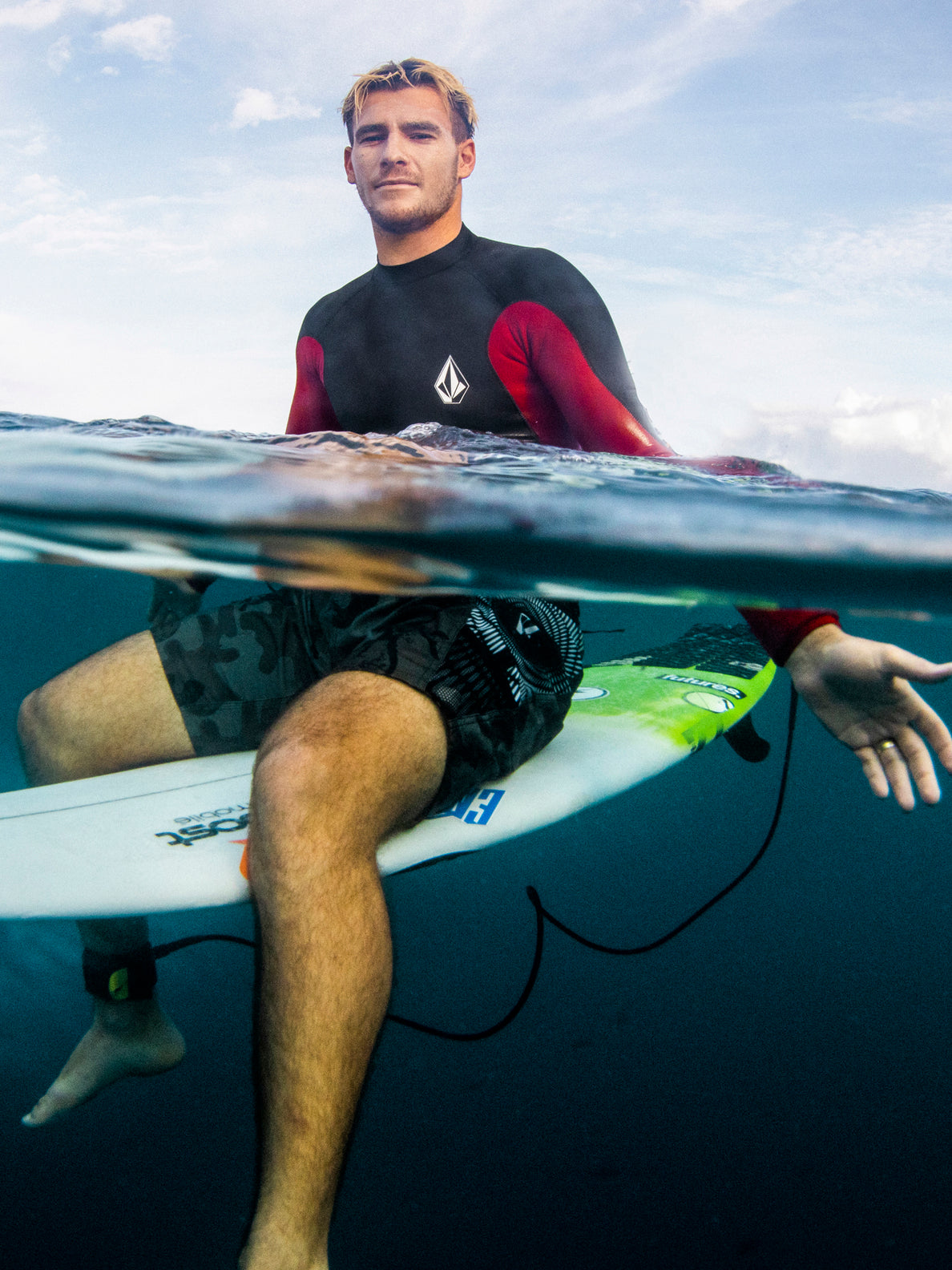 Surf Vitals Jack Robinson 2MM UPF50 Rashguard Jacket - Black